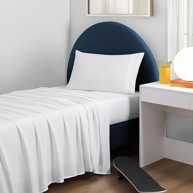 CASUAL LIVING Twin XL Sheets Set 3 Piece Cooling Sheets with 1 Pillowcase Soft Microfiber Hypoallergenic Washable Bed Set Deep Pocket Lightweight Bedding for College Dorm Essentials, Twin XL, White