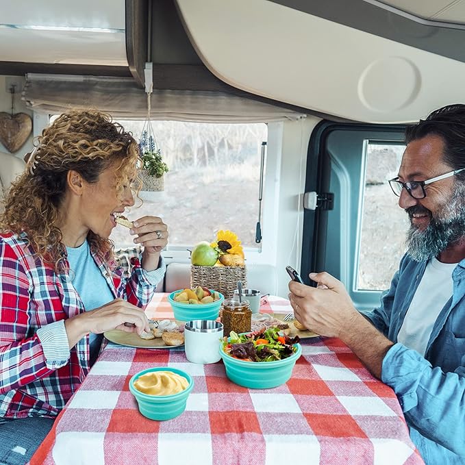 Guyuyii Collapsible Bowl Set - 4 Pack Silicone Food Storage Containers with Lids - Microwave, Dishwasher and Freezer Safe Kitchen Essentials for Meal Prep, Picnics, Camping, RVs, and Busy Families