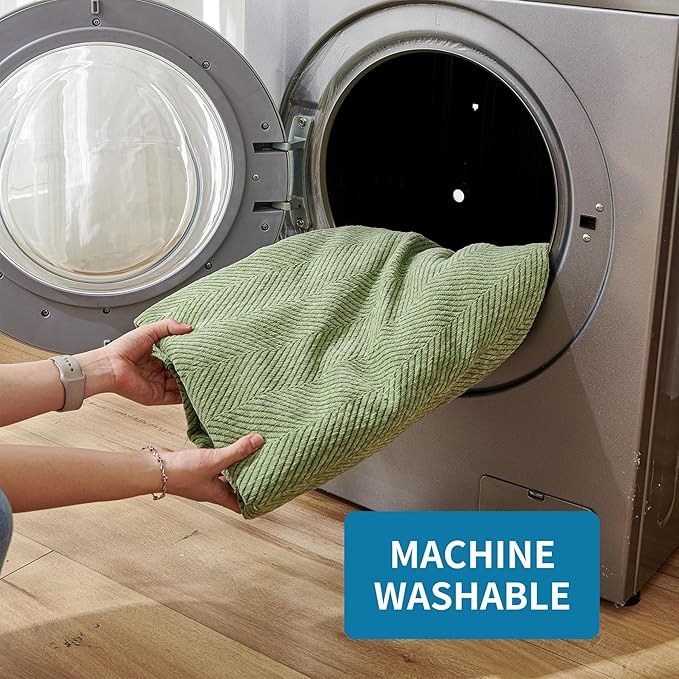 HAOMAIJIA Chenille Couch Cover Sofa Covers for 3 Cushion Couch Washable sectional Couch Covers for Dogs pet Furniture Protector Couch Cover Blanket for Living Room (sage Green, 91"x118")