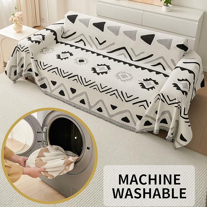 HAOMAIJIA Non Slip Couch Cover Sofa Covers for 3 Cushion Couch Washable sectional Couch Covers for Dogs pet Furniture Protector Couch Cover Blanket for Living Room (My-Black, 71"x134")